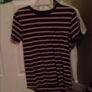 Horizontal striped shirt